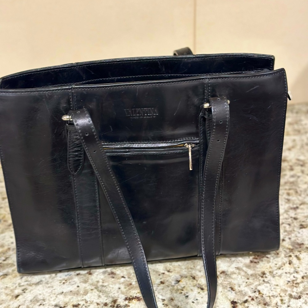 Black Italian leather shoulder bag ( Valentina)